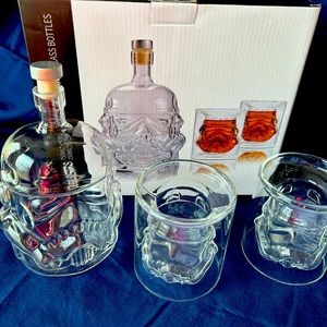 Stormtrooper Bottle With 2 Glass for Wine, Brandy, Scotch, Vodka, Liquor750ml
